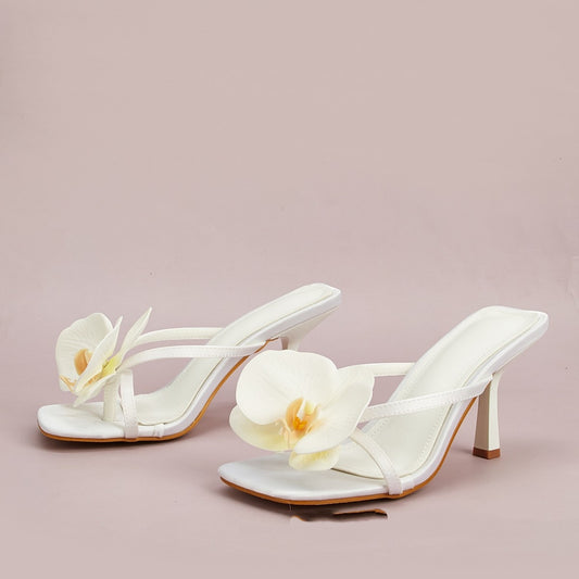 White Flower Decorative Flip-toe Square Toe High Heel Sandals