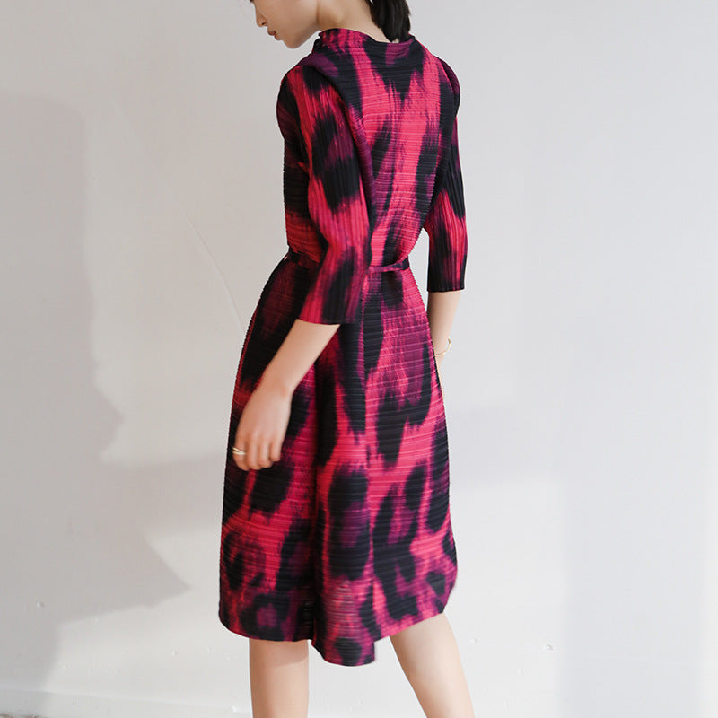 White Dove Pleated Dress New Rose Red Loose  Western Style Age-Reducing Middle Age Summer