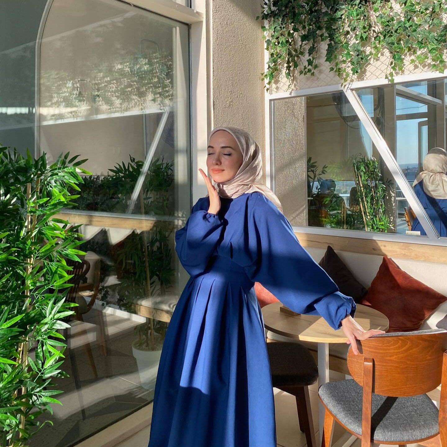 Middle East Turkey Dubai Solid Color Beam Sleeve dress