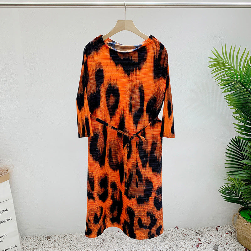 White Dove Pleated Dress New Rose Red Loose  Western Style Age-Reducing Middle Age Summer