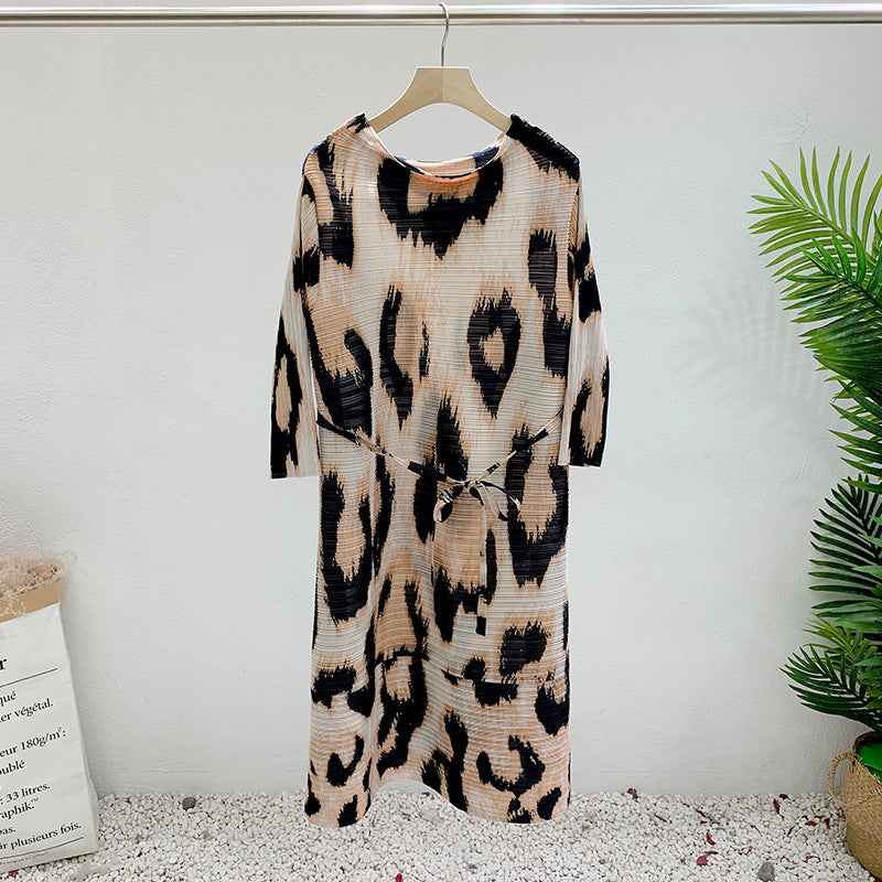 White Dove Pleated Dress New Rose Red Loose  Western Style Age-Reducing Middle Age Summer