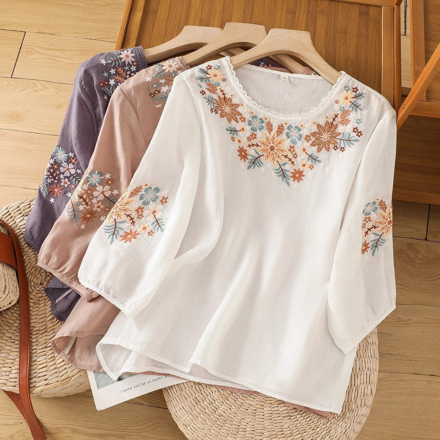 Womens Casual Loose-fitting Embroidered Top That Flatters The