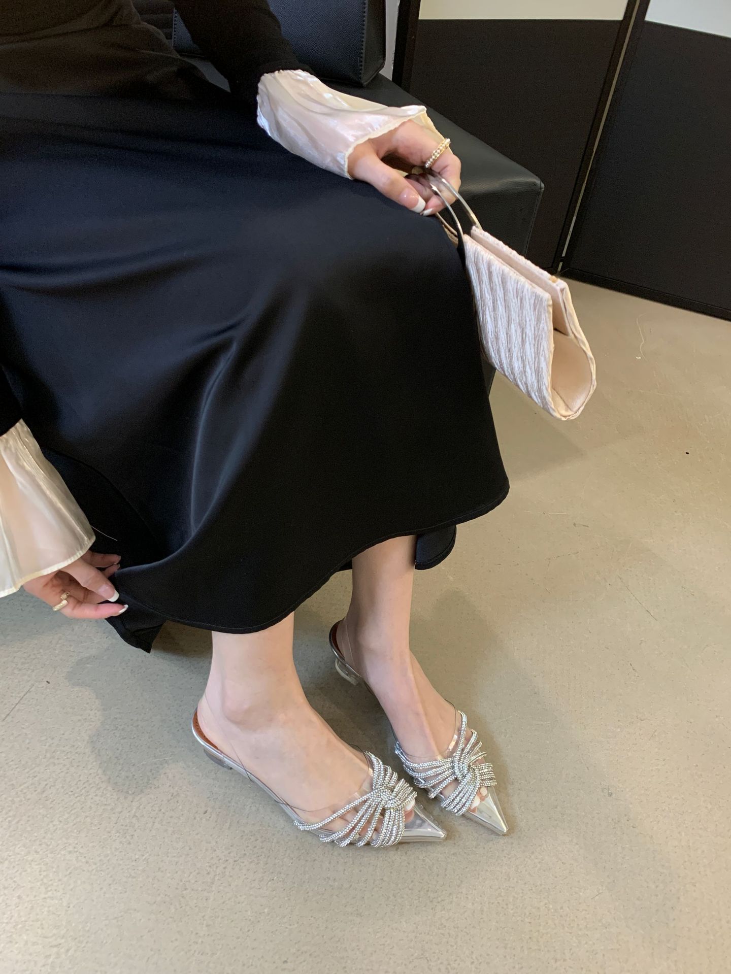 Thick Heel Pointed Sexy Rhinestone High Heels Single Shoes